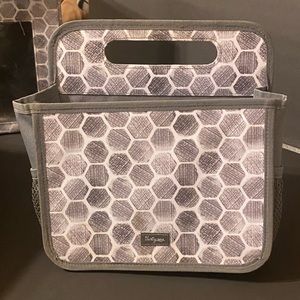 Thirty-One Doubke Duty Caddy
